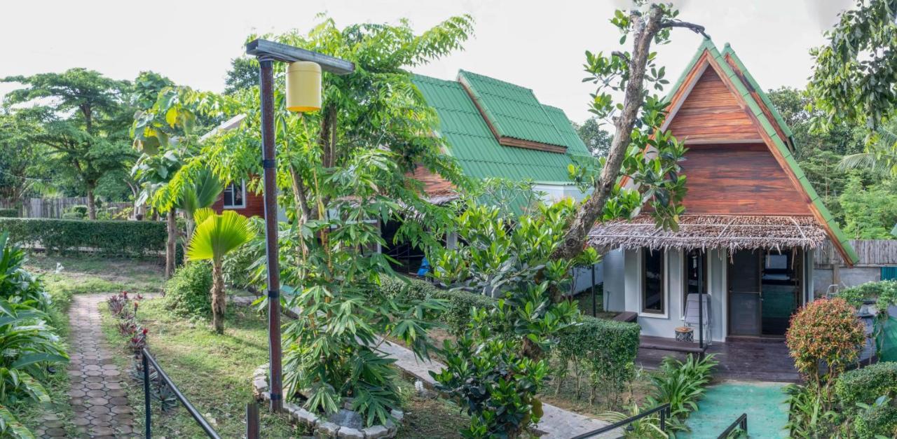 Harmony Naturist Resort Rawai Phuket 18Yr Minimum Age Only Nudist Nake D Fkk Extérieur photo