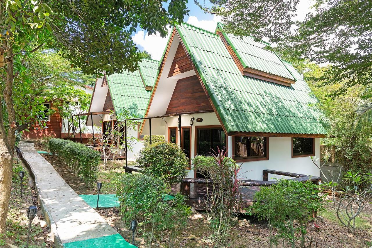 Harmony Naturist Resort Rawai Phuket 18Yr Minimum Age Only Nudist Nake D Fkk Extérieur photo